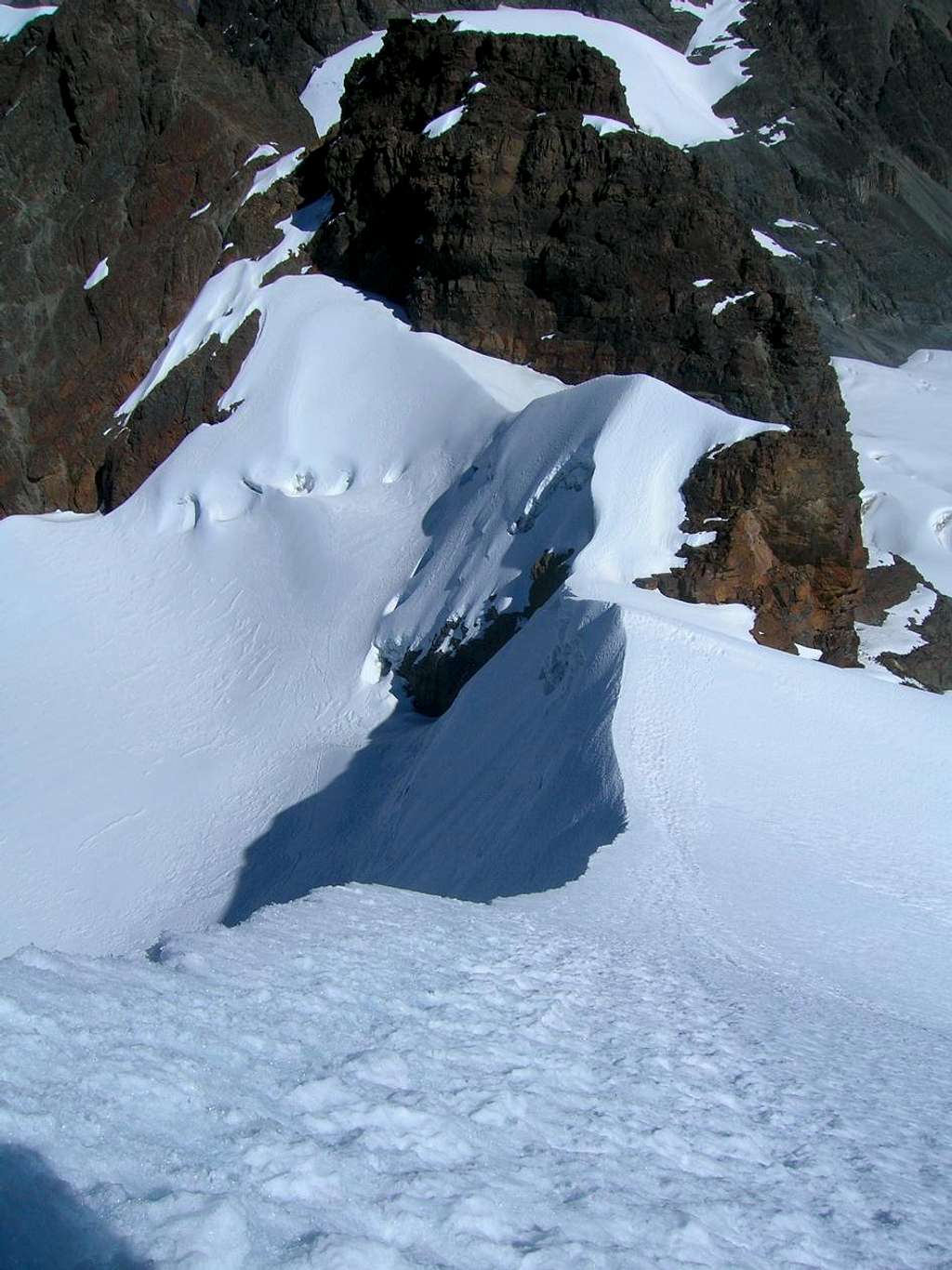 Pequeño Alpamayo Ridge, Bolivia 