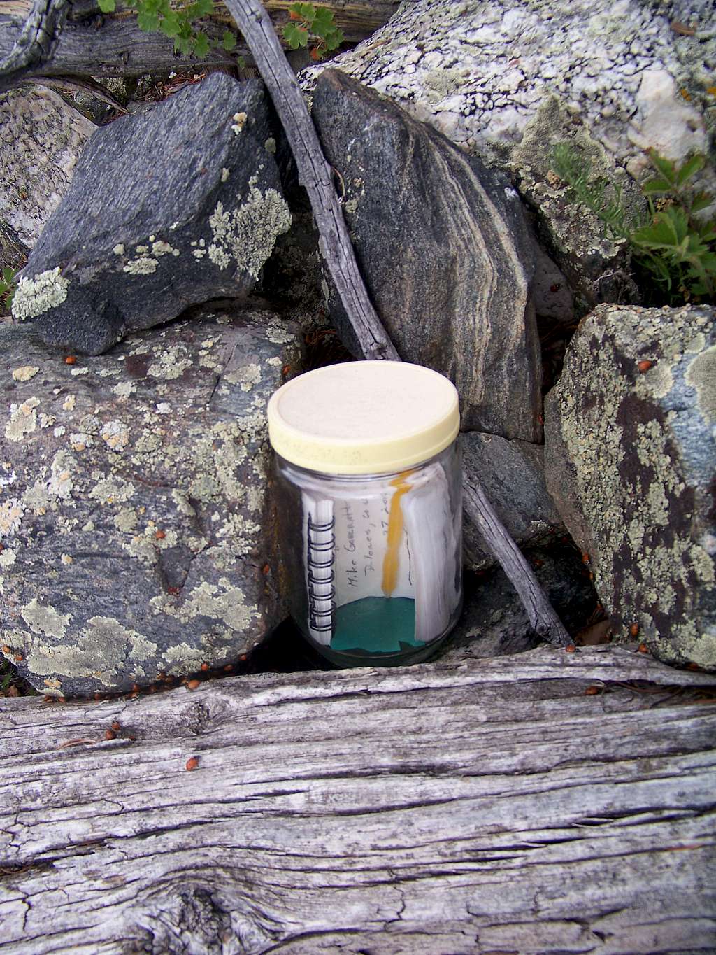 Summit Jar, UN 10,462