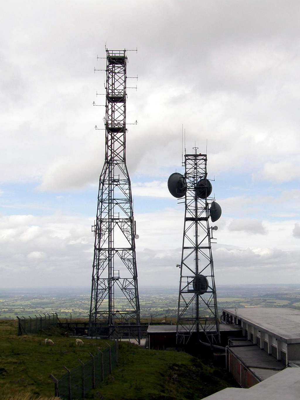 Titterstone Clee Hill - Air Traffic TX radio station