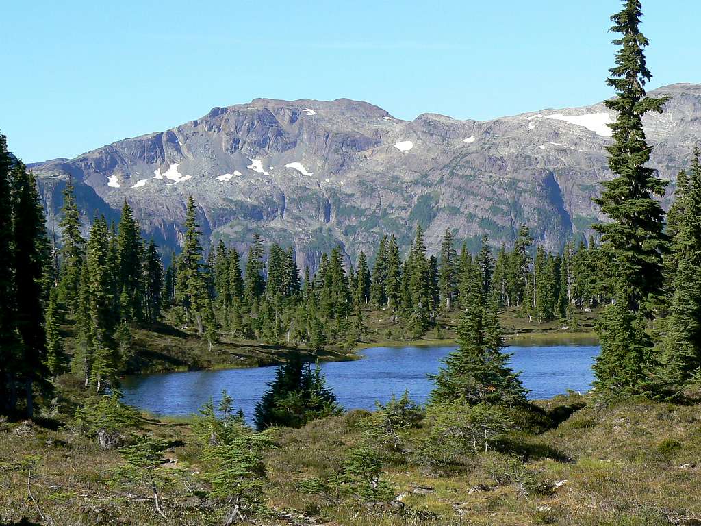 Mt Frink from Hairtrigger Lake