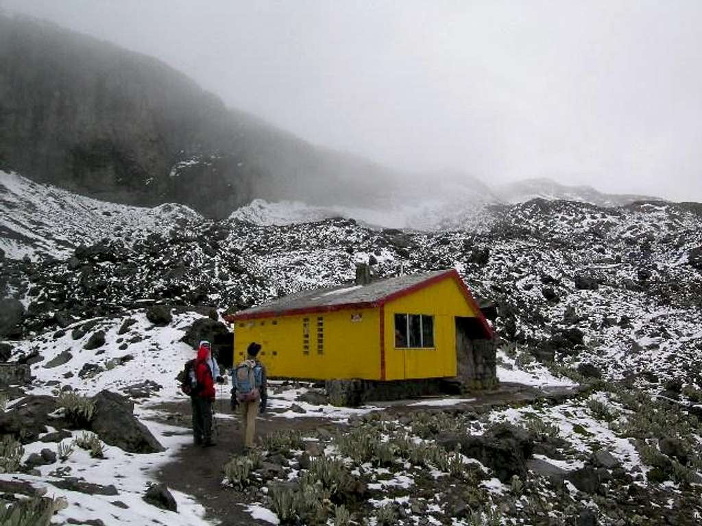The hut. 30 May 2004