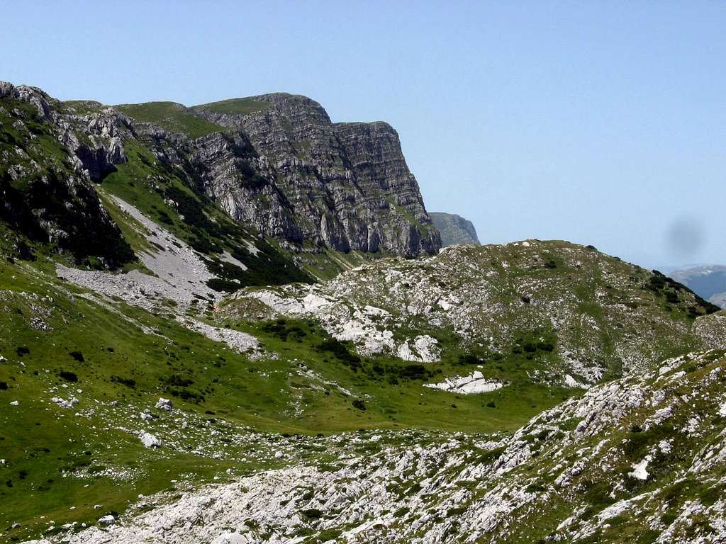 cliffs of lebršnik