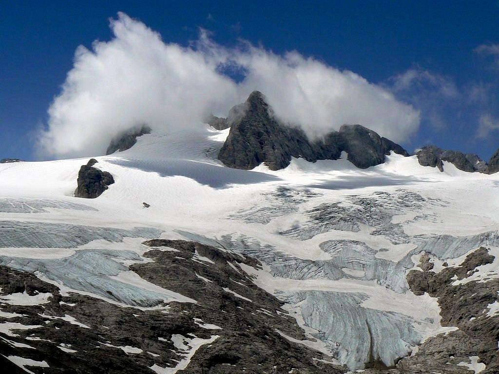 Dachstein and the Hallstaedter glacier