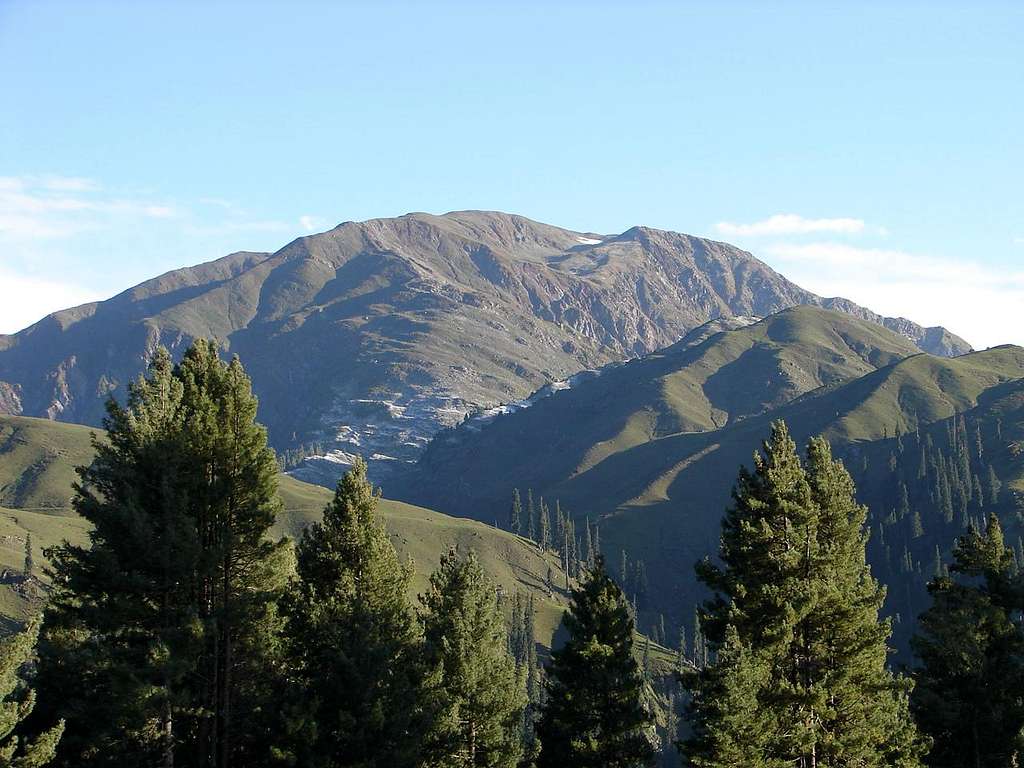 Mount Makra 3885-M Pakistan