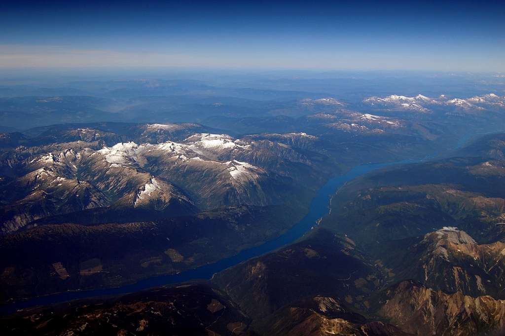 Columbia/Monashee Range - Reservoir