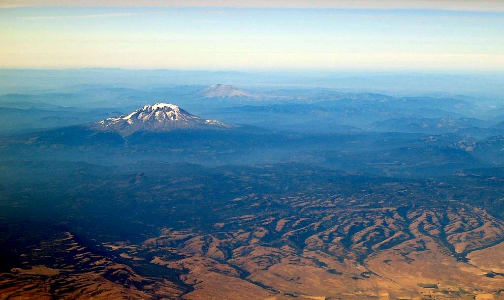 Mt Adams & Mt St Helens