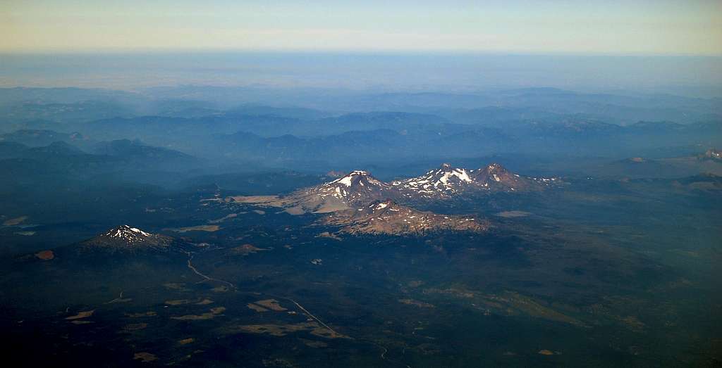 3 Sisters, Broken Top, & Mt Bachelor from 36,000 ft