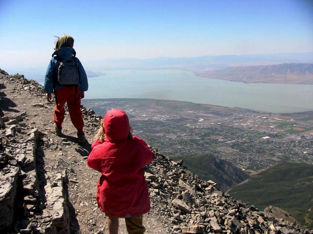 Utah Lake on a windy ascend of Timpanogos_Sept2009