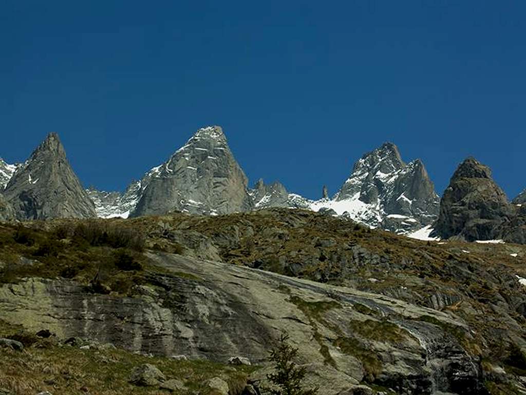 Torrone Valley