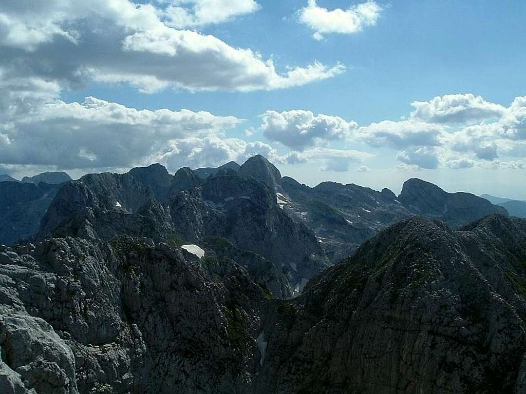 Summit view from Veliki Karanfil towards Albania
