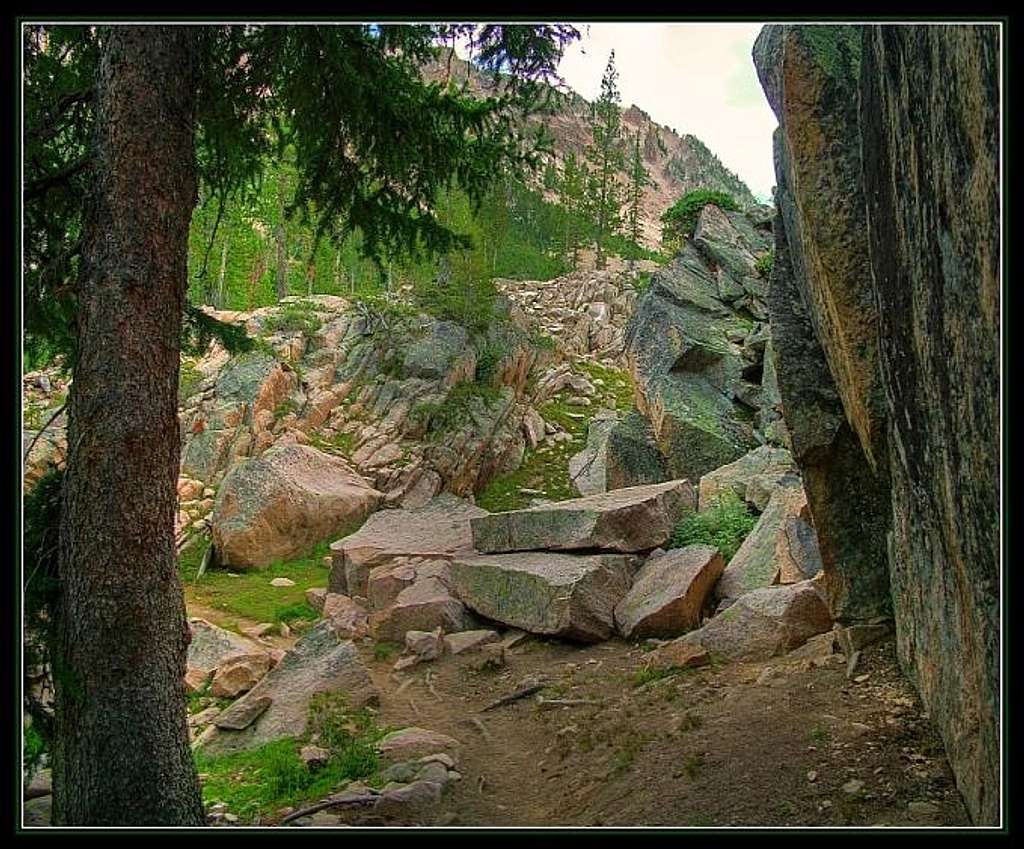 Giant Boulders