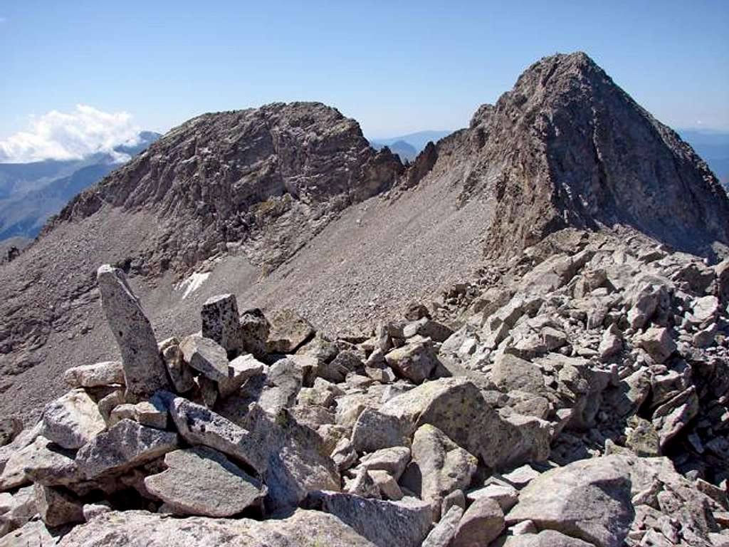 Summit of Eriste Norte (3.025m)
