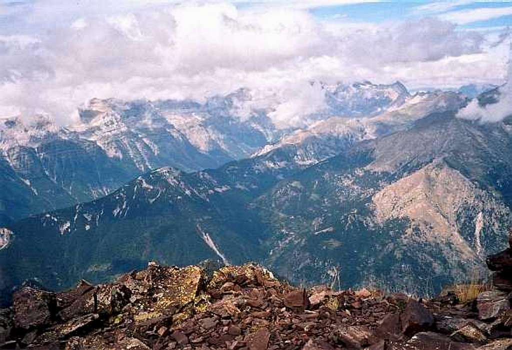 Fulsa summit view to Monte Perdido & Pineta