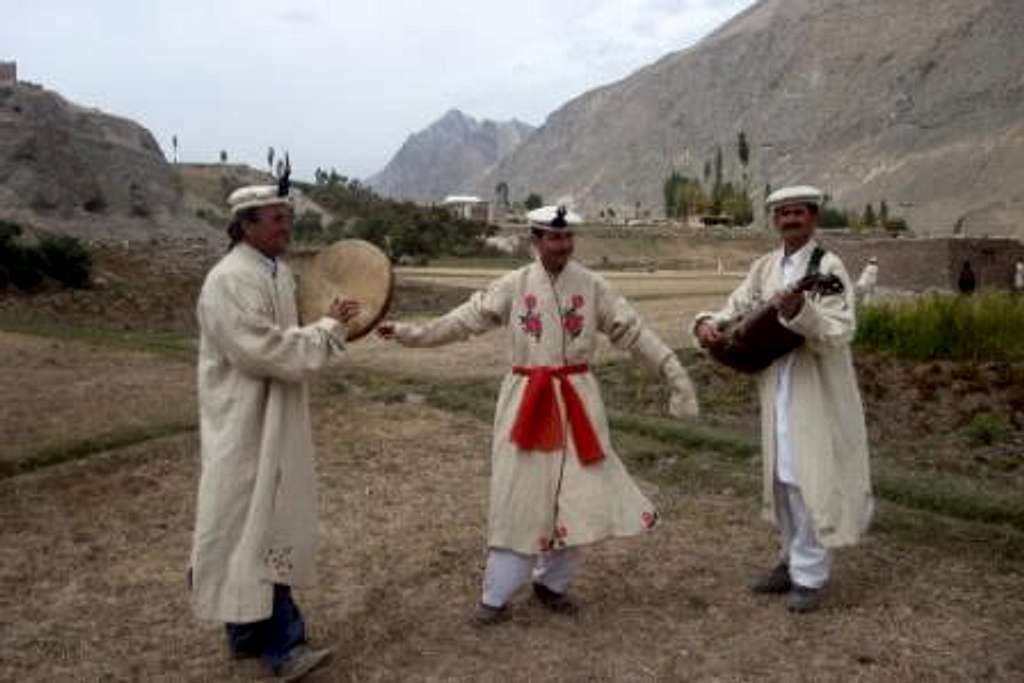 Hunza dance men in field