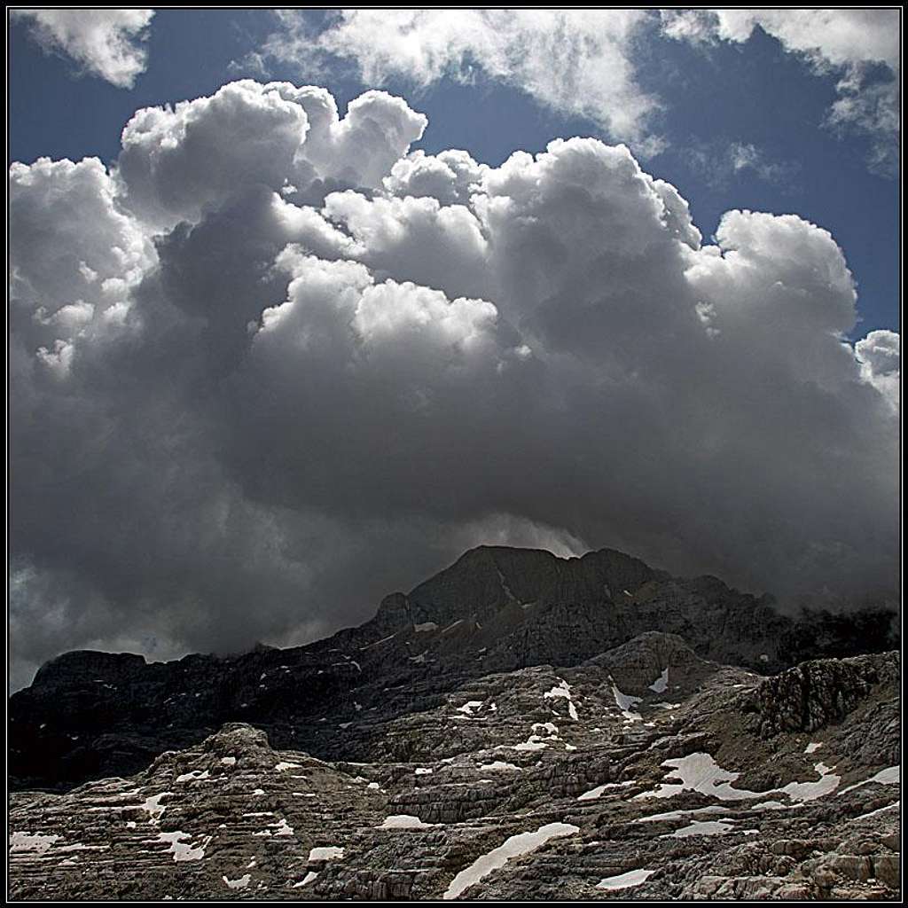 Storm clouds above Kanin plateau