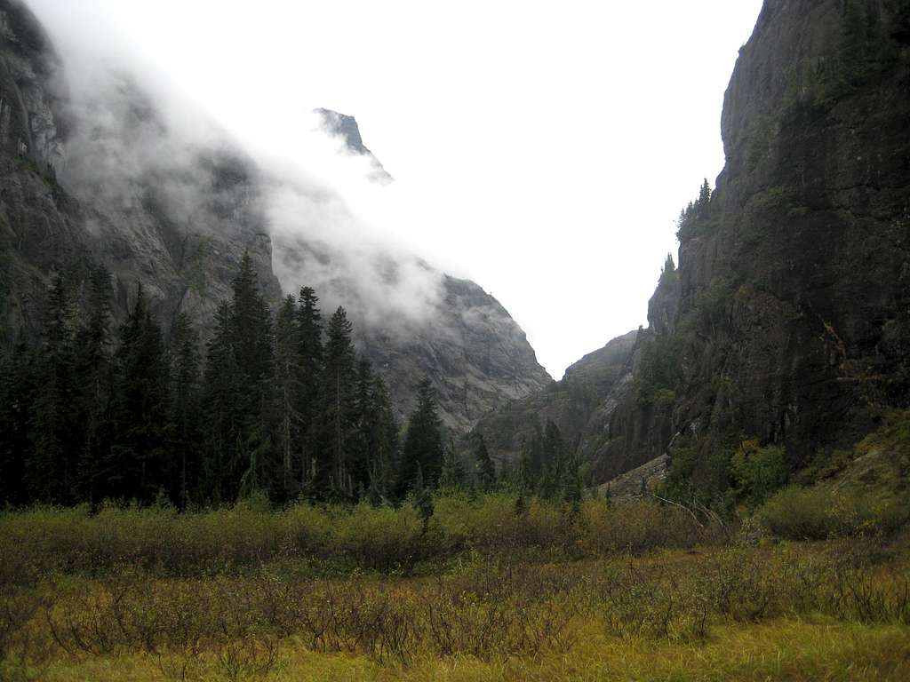 Kweishun Creek Canyon