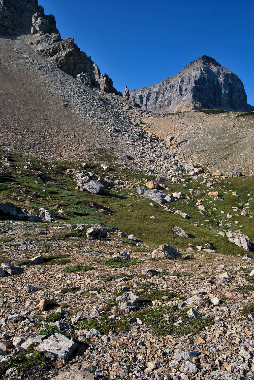 terrain near Gable Pass