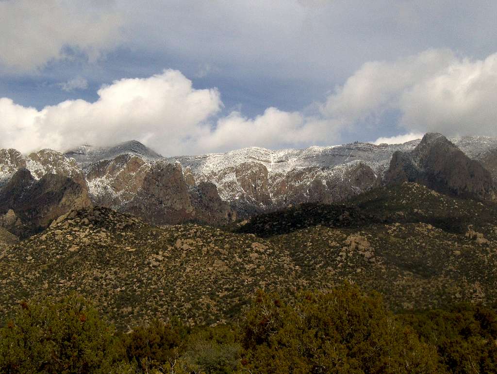 Sandia Snowfall October 2009