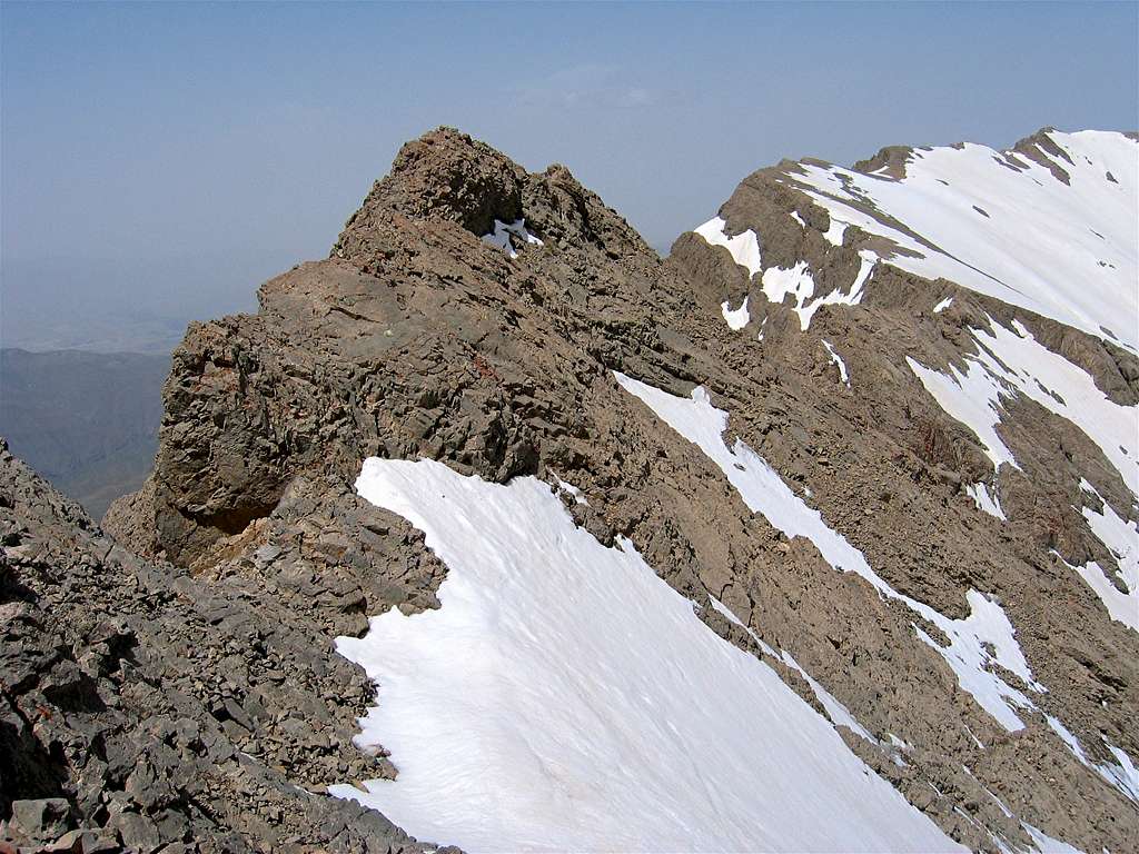 Gendarmes and Point 4010 m