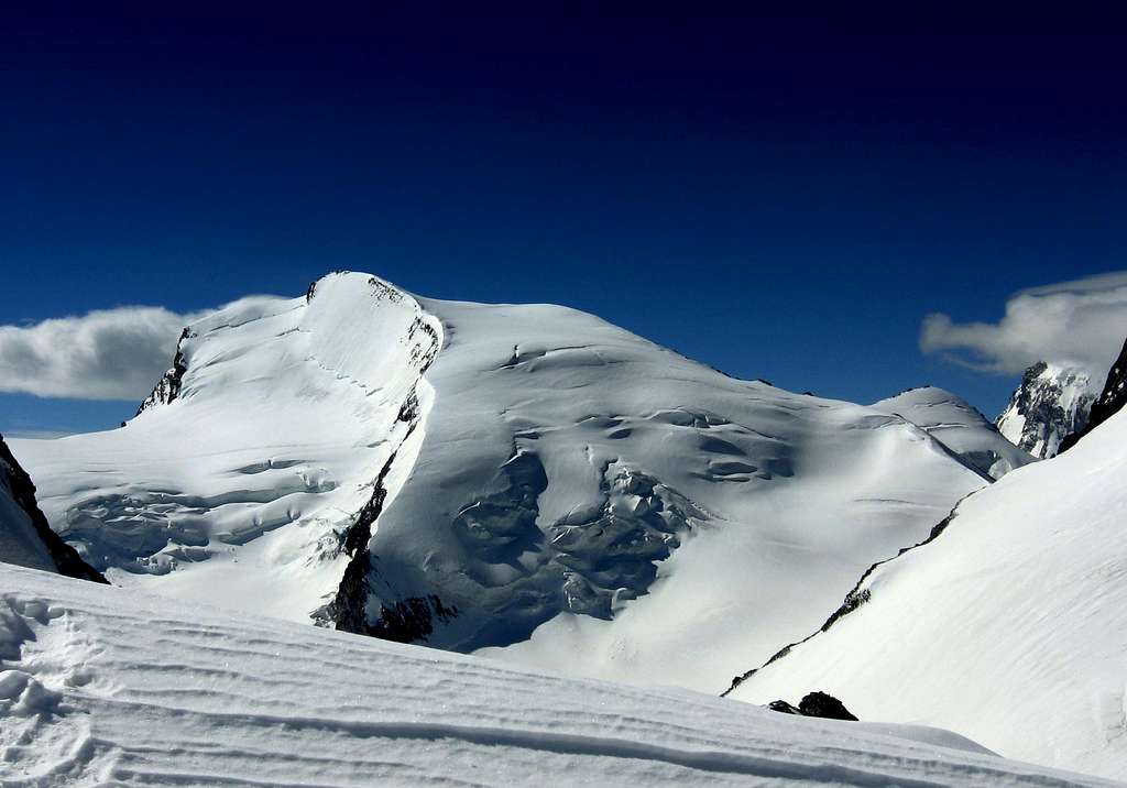 Strahlhorn (4190m) 
