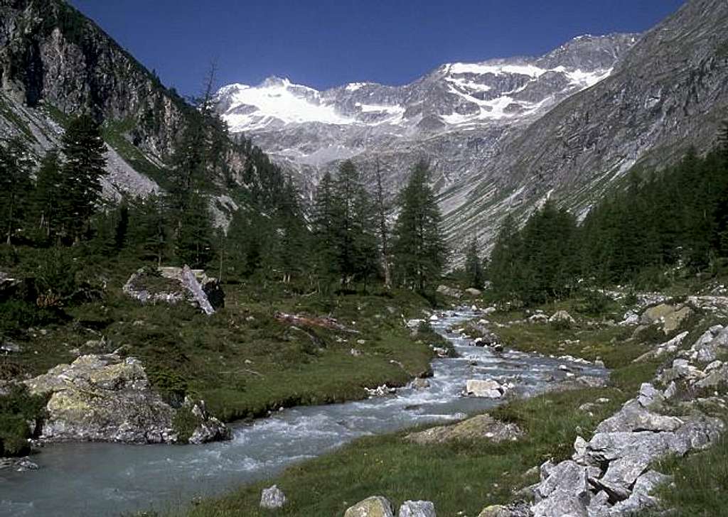 the beautiful Patscher valley...