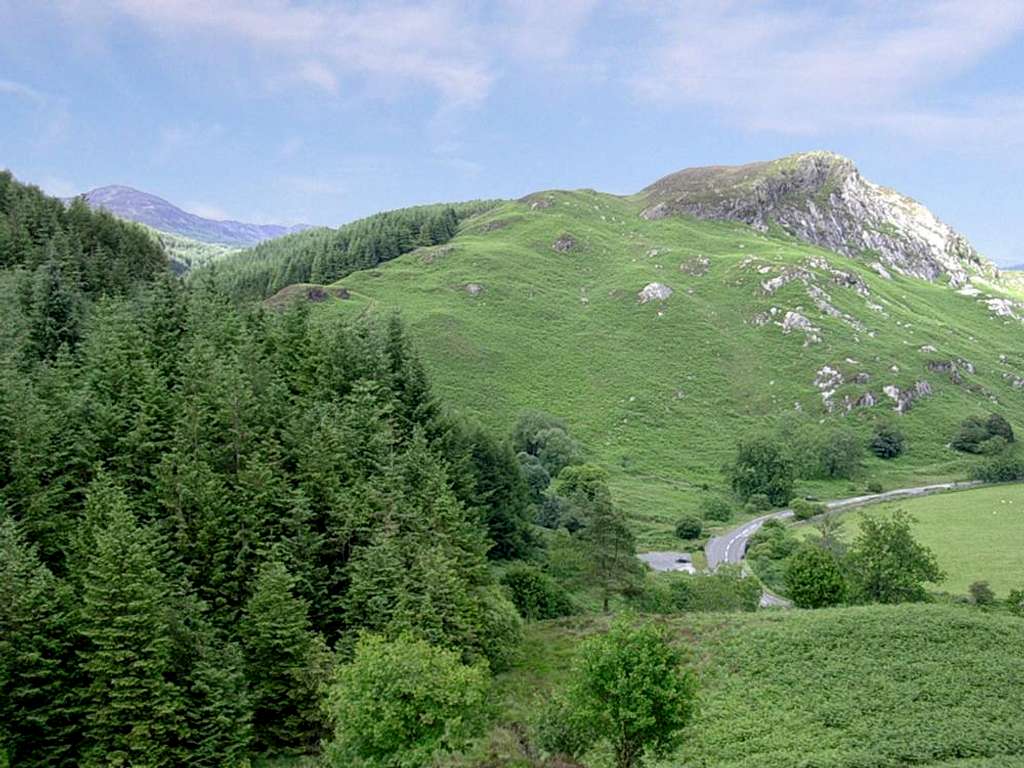 Craigdews Hill and Crags