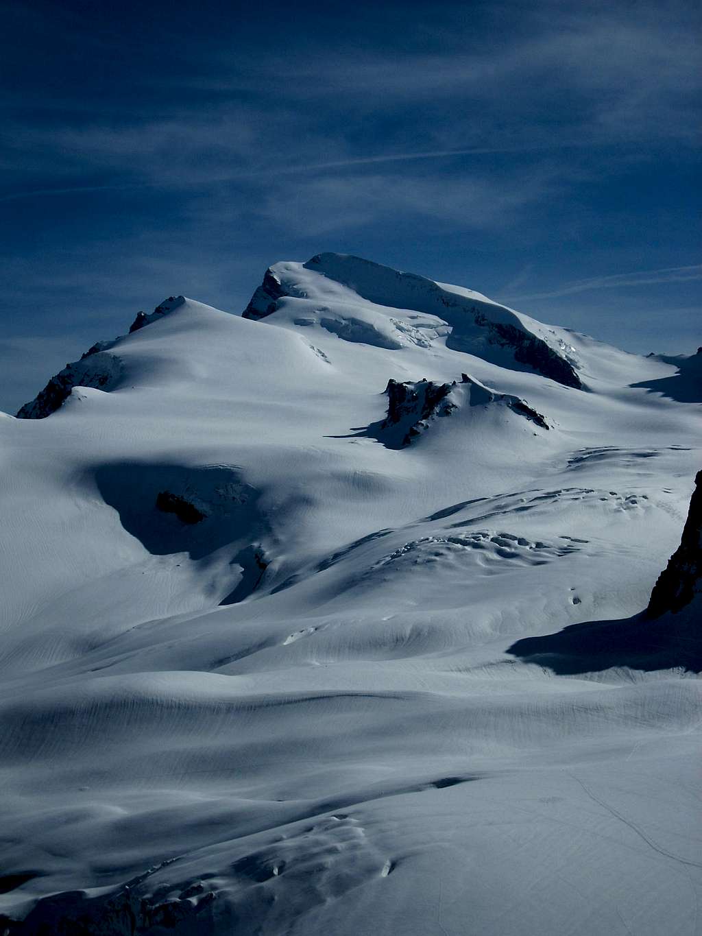 strahlhorn from britannia hutte