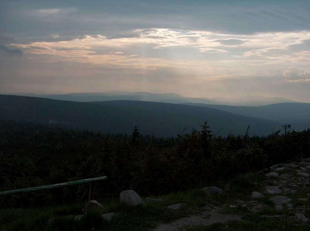 Stormy sunset from the Szrenica mountain hut