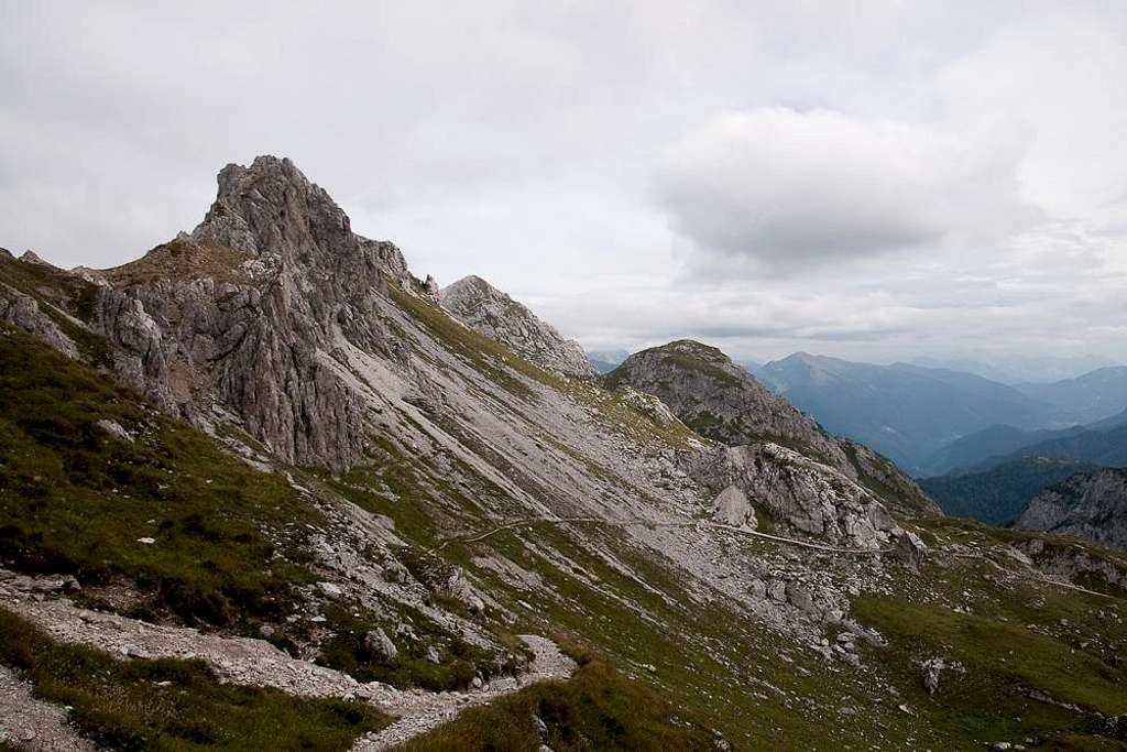 Looking from Passo del Mulo towards Monte Lastroni