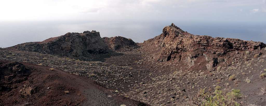 Side crater