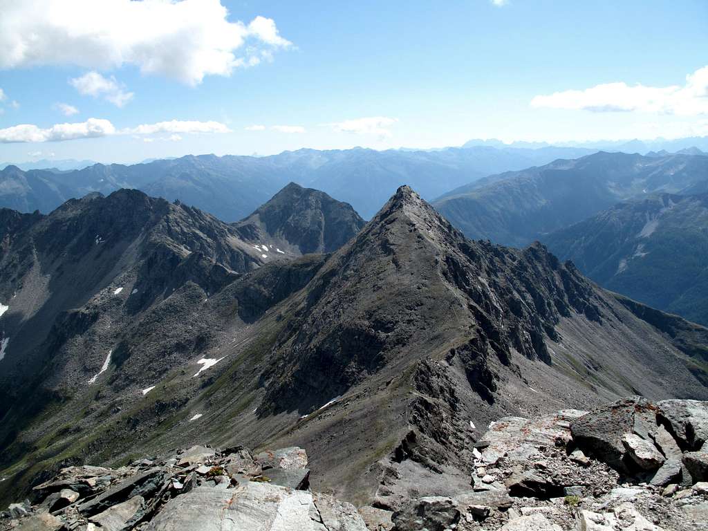 Feldseekopf and the mountains of Carinthia and East Tyrol seen from the Geisselkopf