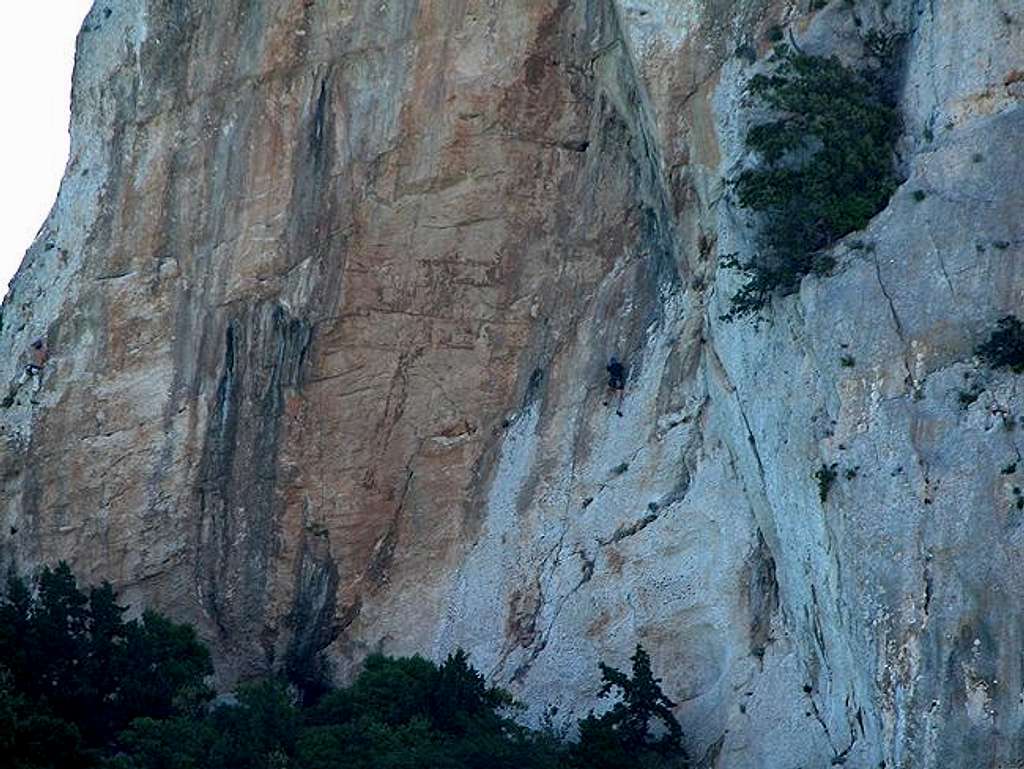 Two unknown climbers on...