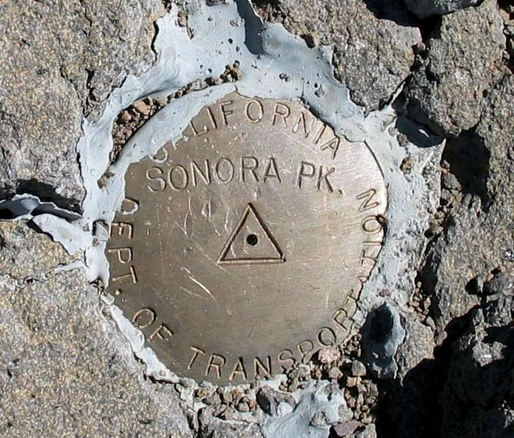 Sonora Peak Benchmark (CA)