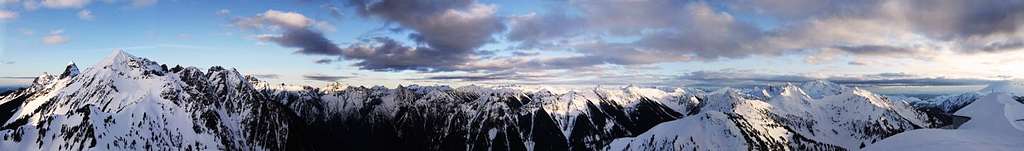 Panoramic winter view from Winchester Mtn Lookout, North Casades