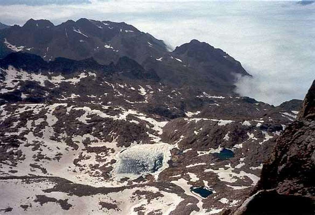 Summit view to Lac Bleu