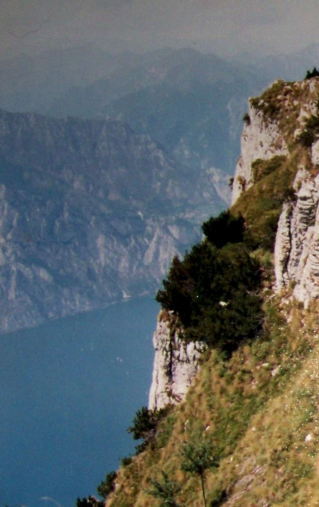 The almost vertical western wall of Monte Altissimo