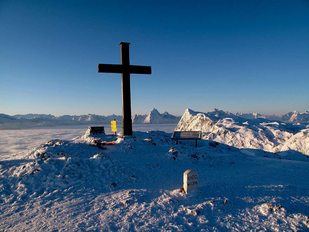 The summit of the Salzburger Hochthron in the early morning