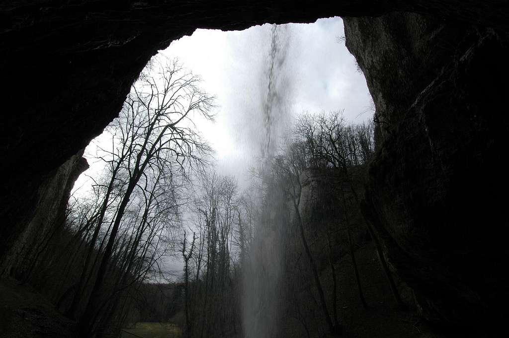 La Cosane waterfall