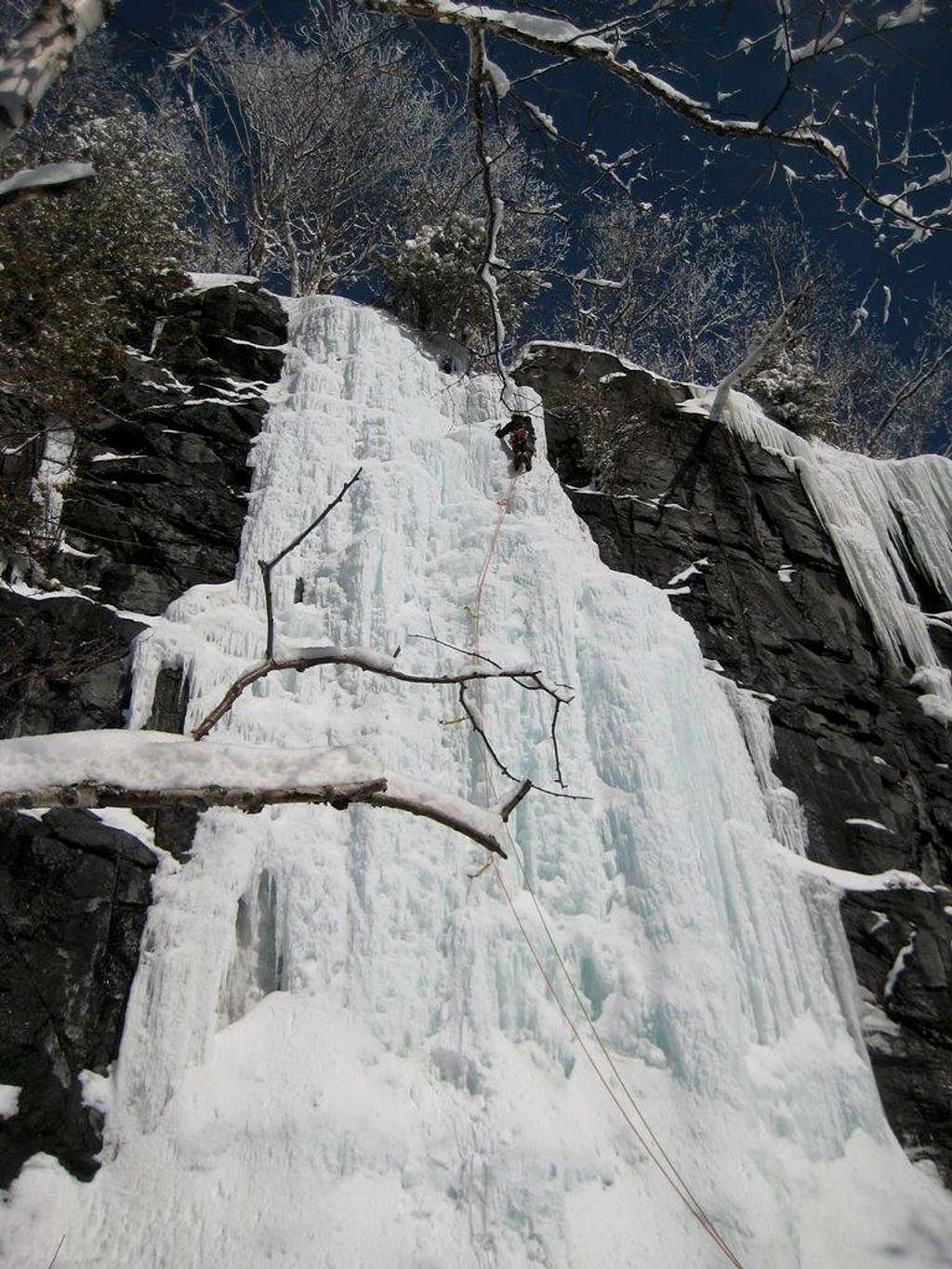 Adirondacks Ice, Chiller Pillar WI4
