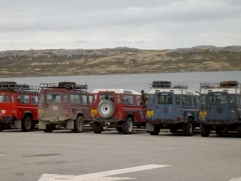 Falklands Land Rovers