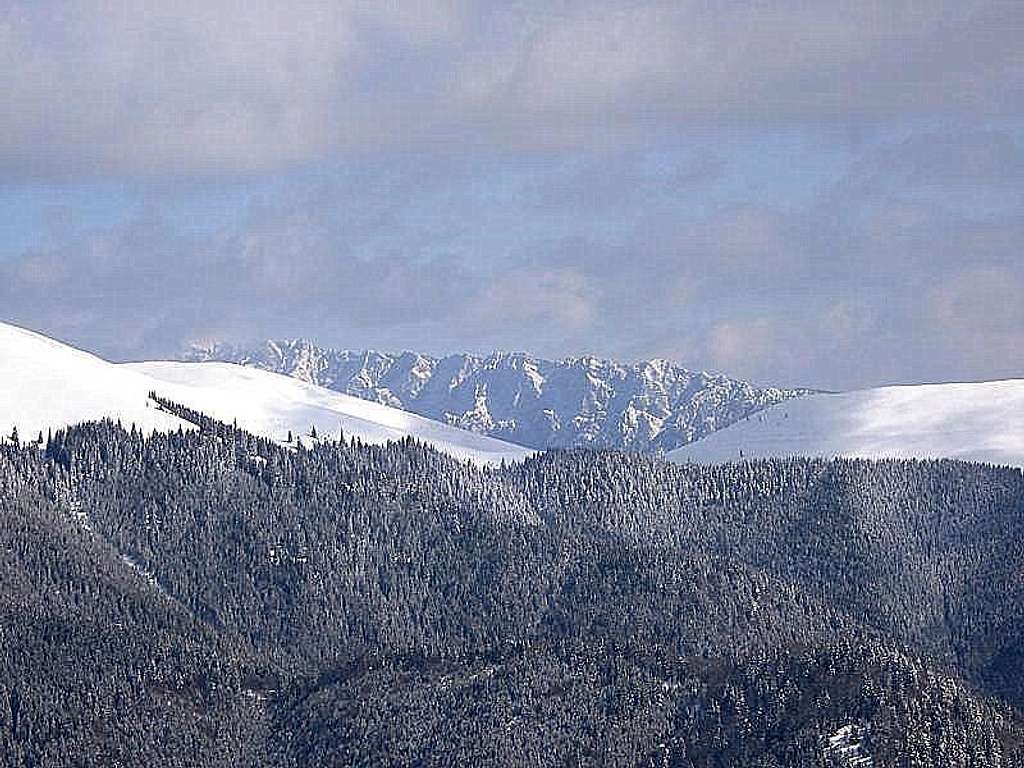 South ridge of Piatra Craiului.