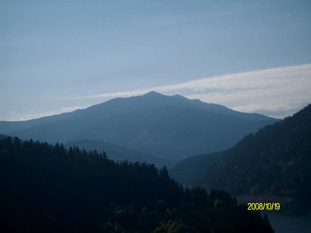 Buteasa peak(1792m)