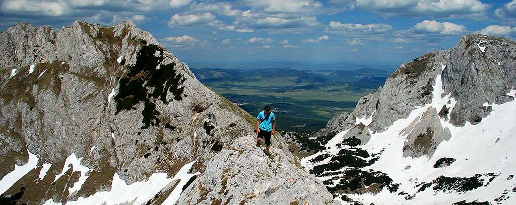 On Terzin Bogaz ridge