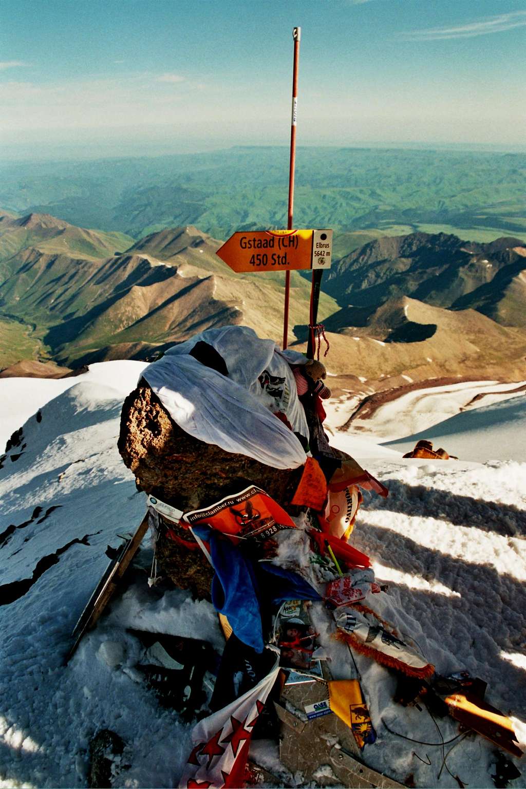west summit of Elbrus,5642m.