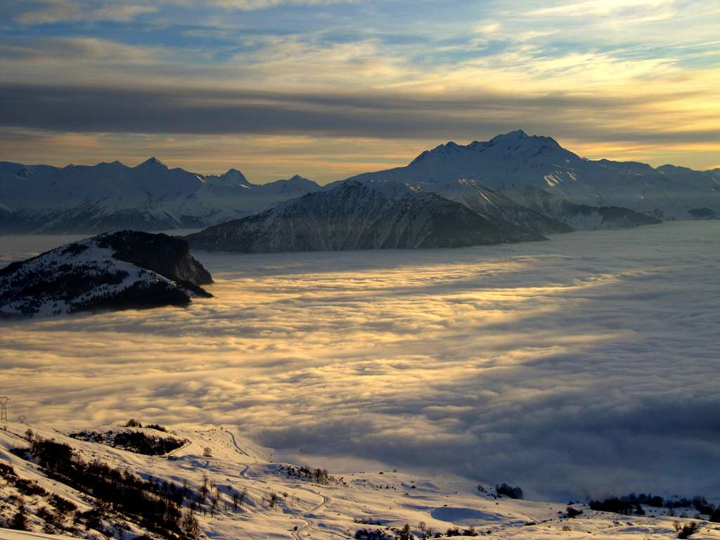 Maurienne Valley Cloud Carpet 