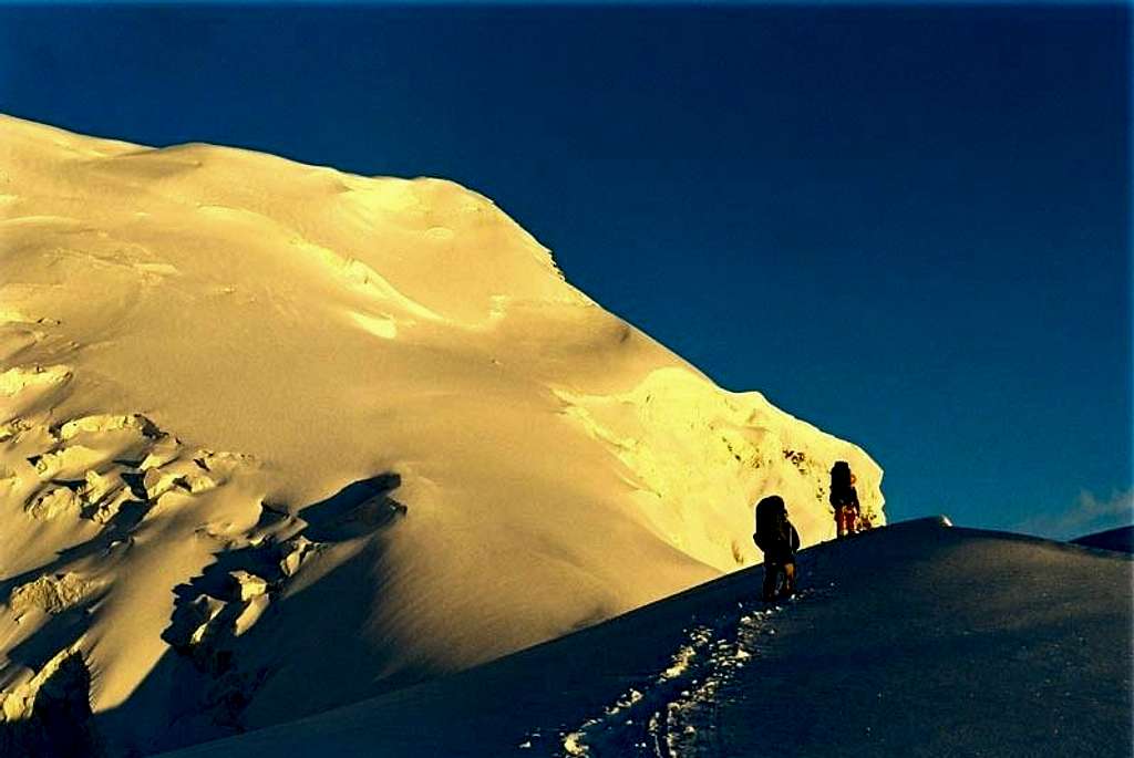 Iran, winter , to sarak chal peak.