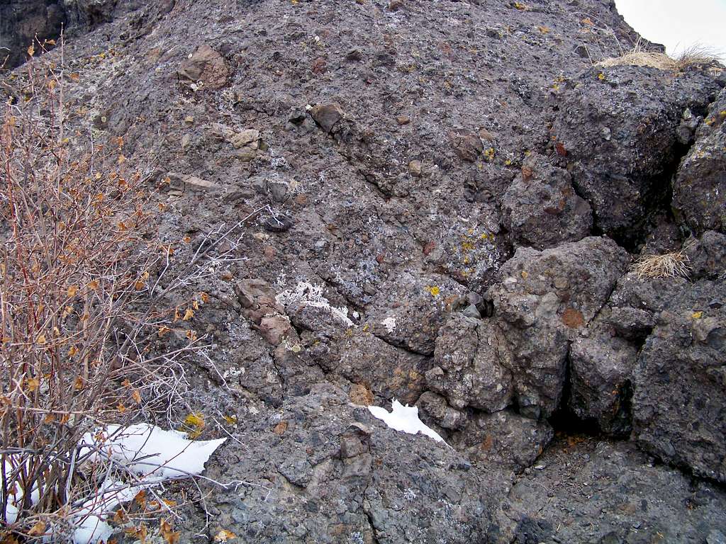 Neat conglomerate-type rock