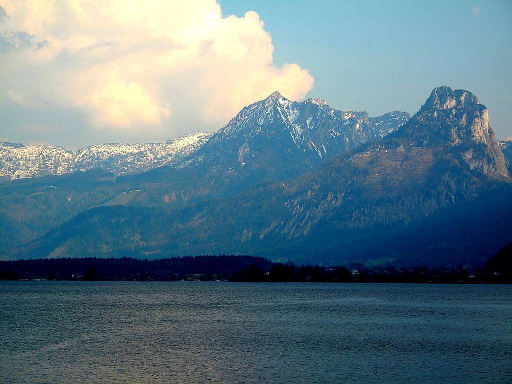Wolfgangsee and the Salzkammergut mountains