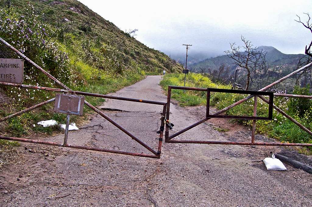 Locked gate, start of the trail