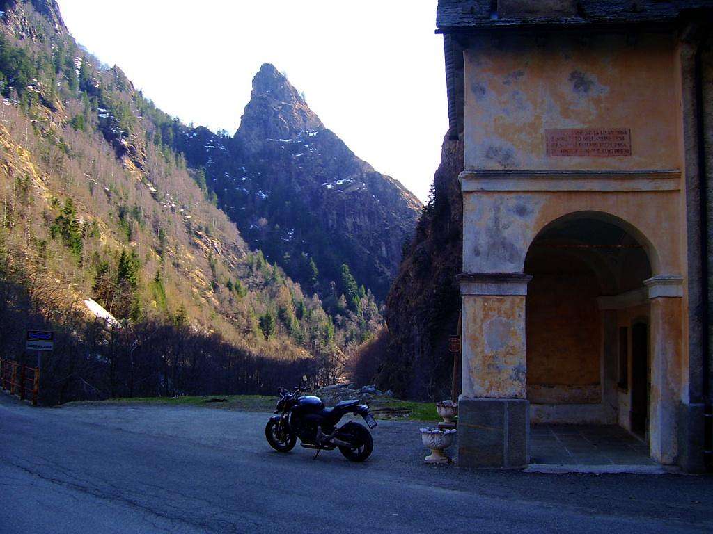 Monolith in Val Mastallone